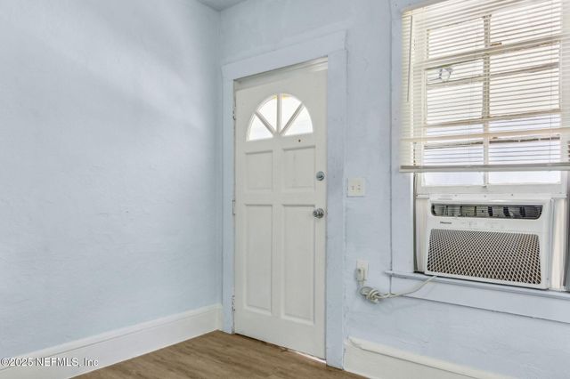 1425 CLEVELAND Street, Jacksonville, FL 32209