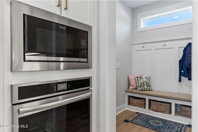 565 Sailor Sky Way 393, Hampstead, NC 28443