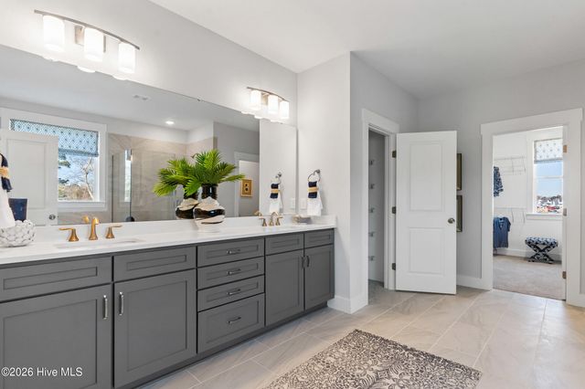 565 Sailor Sky Way 393, Hampstead, NC 28443