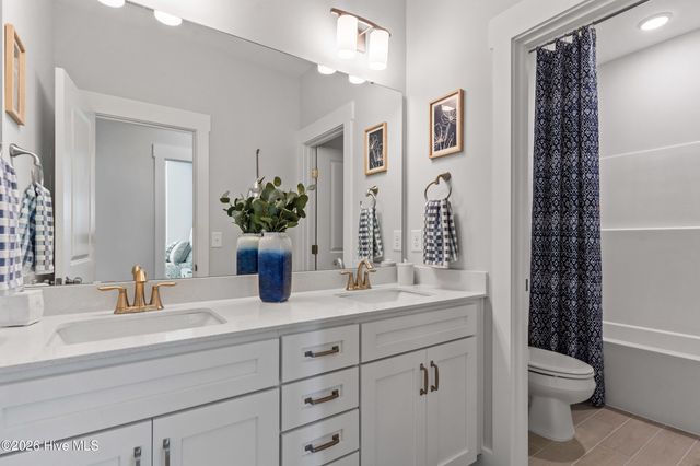 565 Sailor Sky Way 393, Hampstead, NC 28443