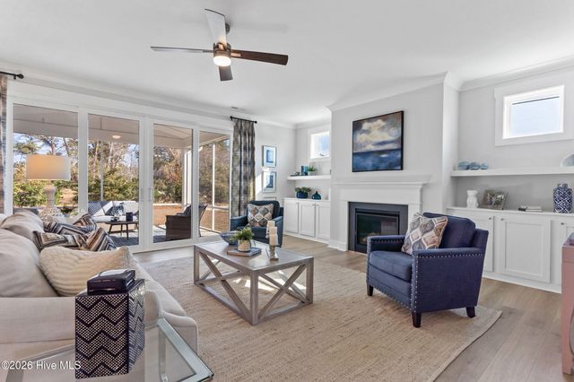 565 Sailor Sky Way 393, Hampstead, NC 28443