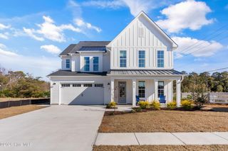 565 Sailor Sky Way 393, Hampstead, NC 28443