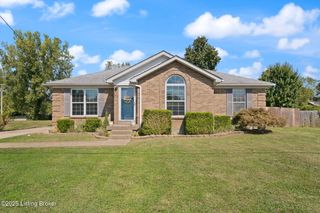 123 Louis Ln, Mt Washington, KY 40047