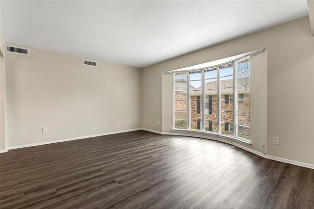5835 E University Boulevard D, Dallas, TX 75206