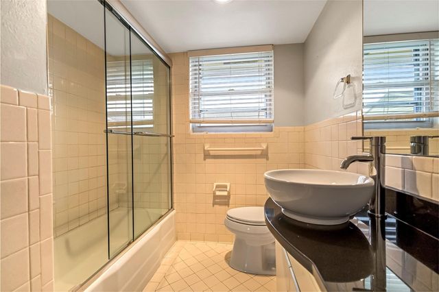 5835 E University Boulevard D, Dallas, TX 75206