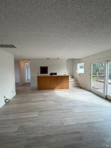 506 Marina Blvd, Suisun City, CA 94585