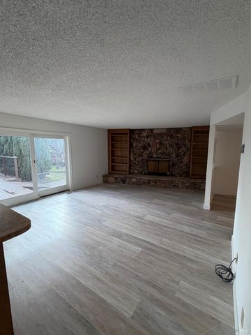 506 Marina Blvd, Suisun City, CA 94585