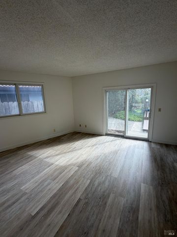 506 Marina Blvd, Suisun City, CA 94585