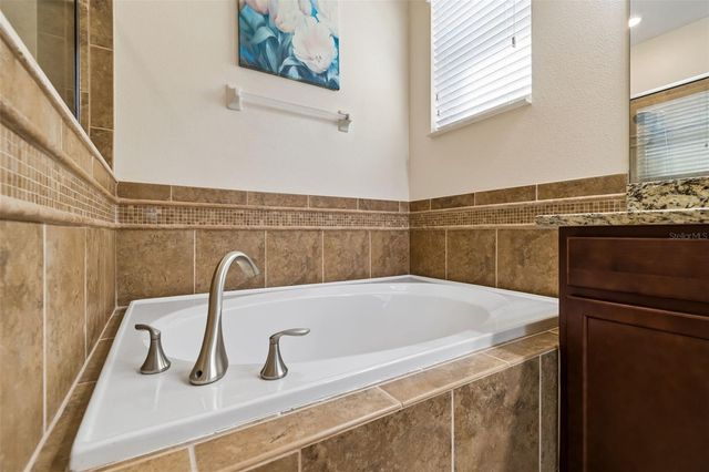 920 PEREGRINE HILL PLACE, Ruskin, FL 33570