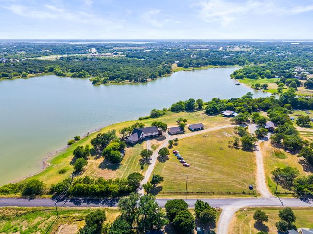 1113 Shahan Prairie Road, Little Elm, TX 75068