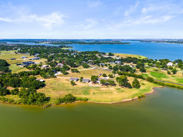 1113 Shahan Prairie Road, Little Elm, TX 75068