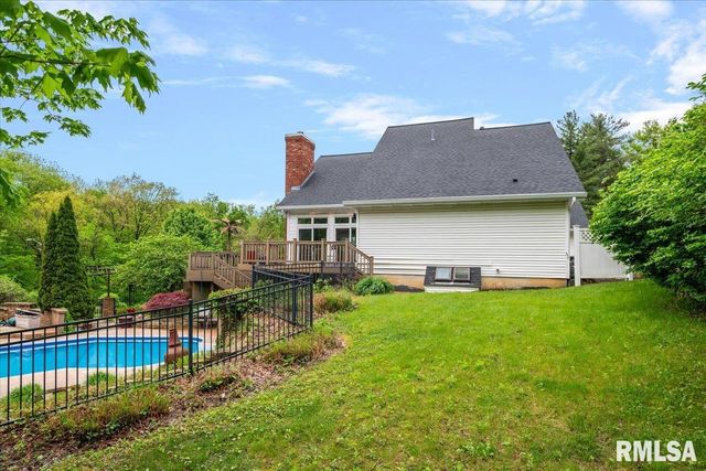 200 S Koke Mill Road, Springfield, IL 62704