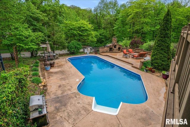 200 S Koke Mill Road, Springfield, IL 62704