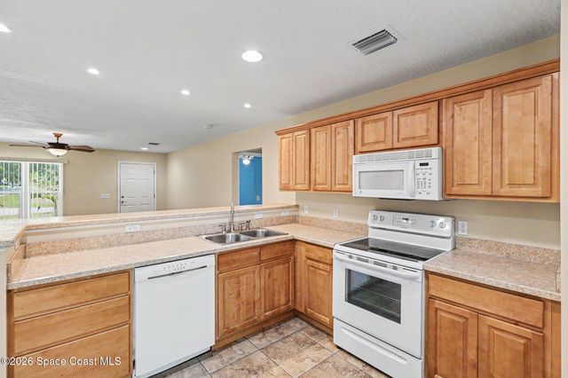 1188/1182 Ver Circle NE, Palm Bay, FL 32905