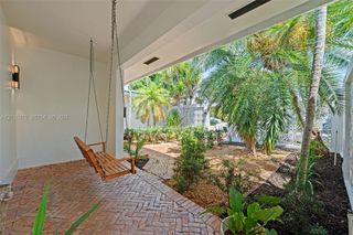11530 NE 22nd Dr, North Miami, FL 33181