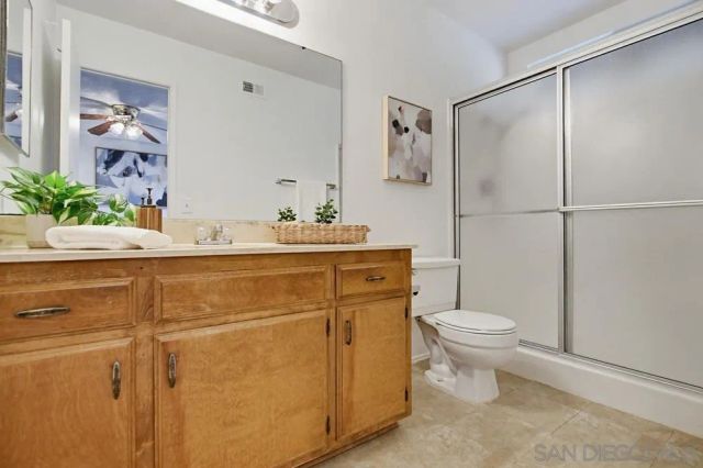 884 S Sunshine Ave, El Cajon, CA 92020