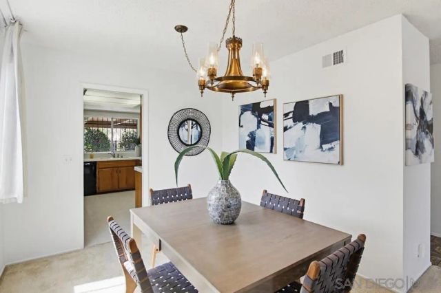 884 S Sunshine Ave, El Cajon, CA 92020