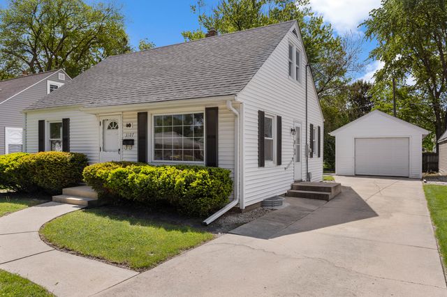 3107 BARRINGTON Place, Rockford, IL 61107