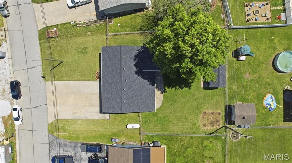 Image 34 of property listing at 306 Old Schaeffer Lane, O'fallon, MO 63366