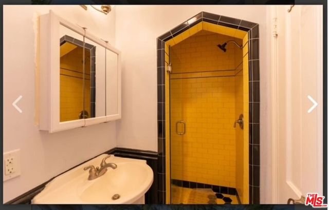 1274 S Redondo Boulevard, Los Angeles, CA 90019