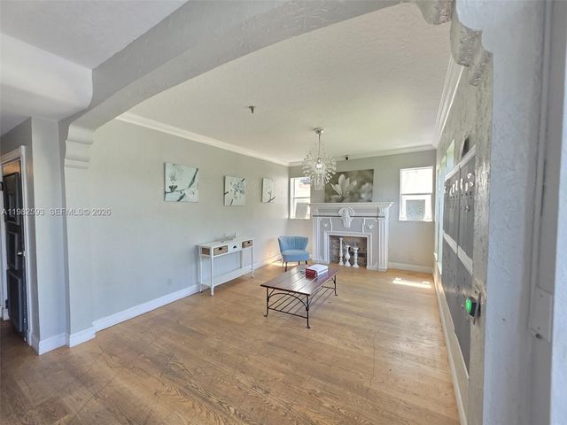 1027 Pennsylvania Ave 204, Miami Beach, FL 33139