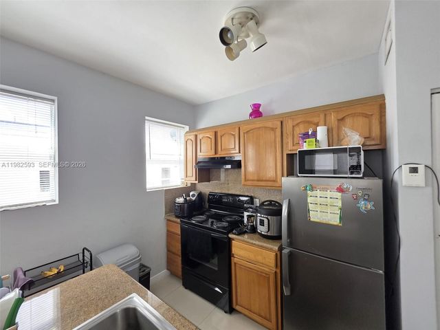 1027 Pennsylvania Ave 204, Miami Beach, FL 33139