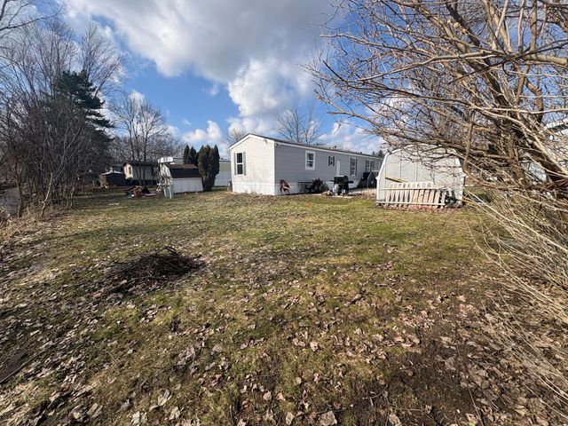 244 Piedmont Drive Se, Grand Rapids Twp, MI 49548