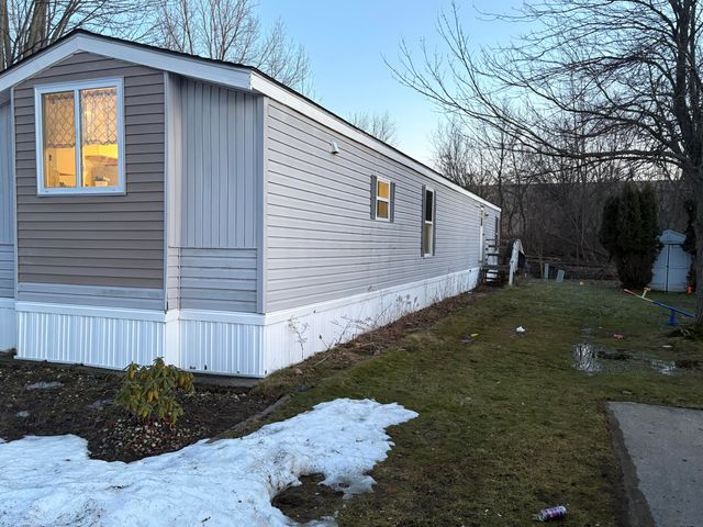 244 Piedmont Drive Se, Grand Rapids Twp, MI 49548