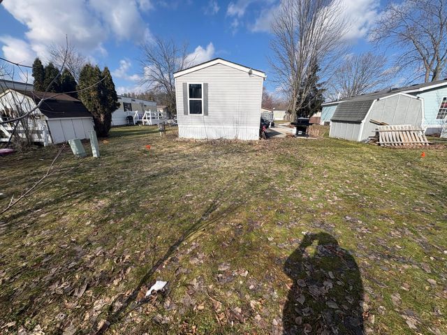 244 Piedmont Drive Se, Grand Rapids Twp, MI 49548