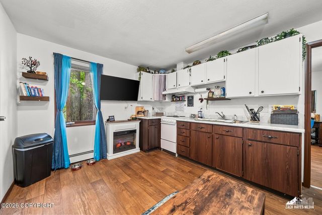 1027 Nelchina Street, Anchorage, AK 99501