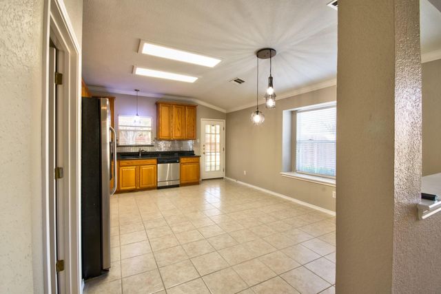 10700 Beard Ave, Austin, TX 78748