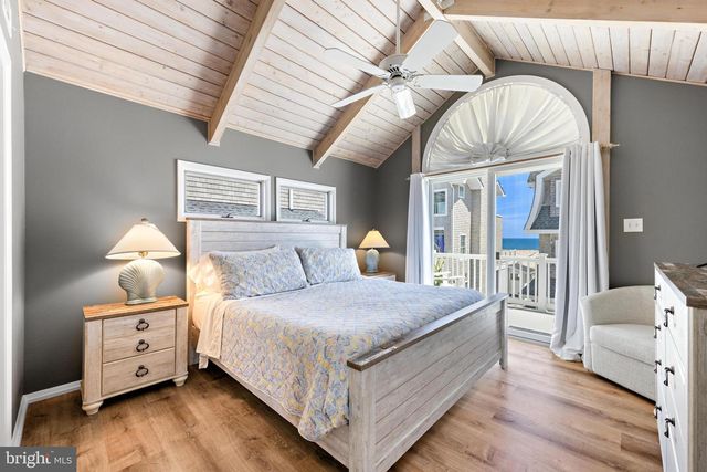 7403 OCEAN BLVD, Long Beach Township, NJ 08008