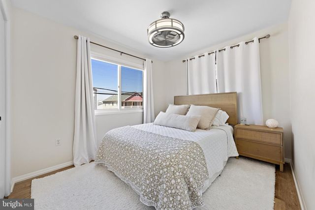 7403 OCEAN BLVD, Long Beach Township, NJ 08008