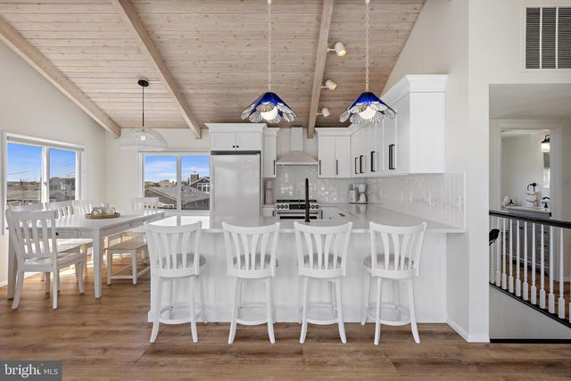 7403 OCEAN BLVD, Long Beach Township, NJ 08008
