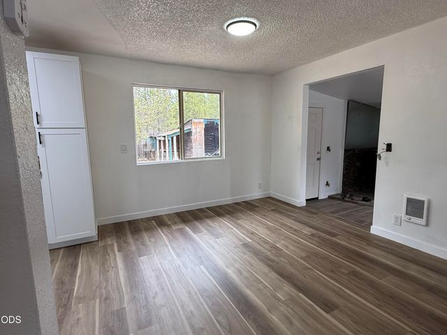 15838 Pierce Road, La Pine, OR 97739