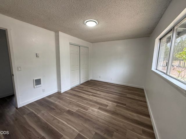 15838 Pierce Road, La Pine, OR 97739