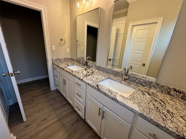 508 Long Acre Drive, Bossier City, LA 71111