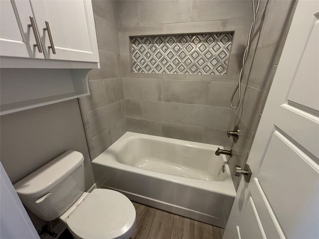 508 Long Acre Drive, Bossier City, LA 71111