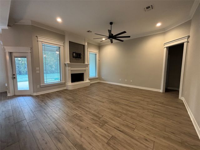 508 Long Acre Drive, Bossier City, LA 71111