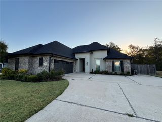 508 Long Acre Drive, Bossier City, LA 71111