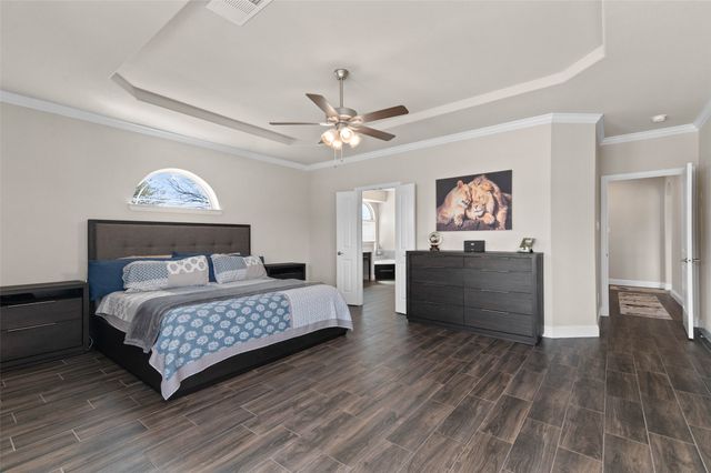 800 Beckington Drive, Shady Shores, TX 76208