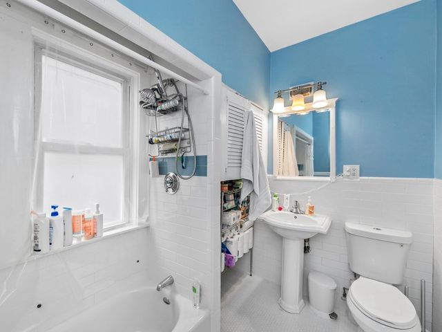 28 Magnolia Street 1, Arlington, MA 02474