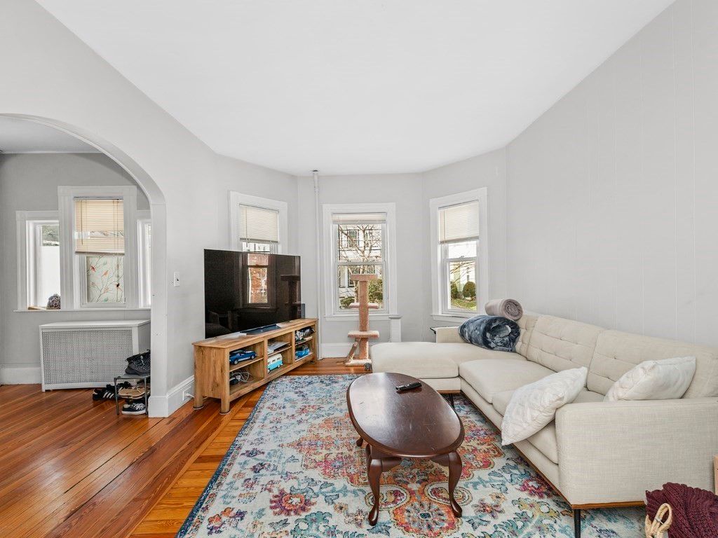 28 Magnolia Street 1, Arlington, MA 02474