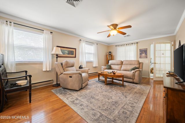 25 Constitution Boulevard, Whiting, NJ 08759