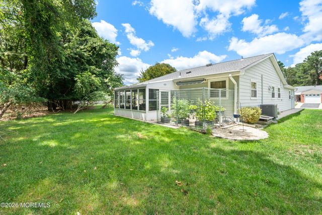 25 Constitution Boulevard, Whiting, NJ 08759