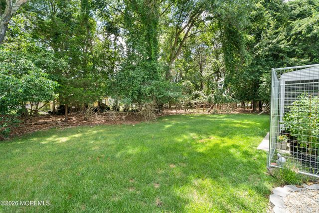 25 Constitution Boulevard, Whiting, NJ 08759