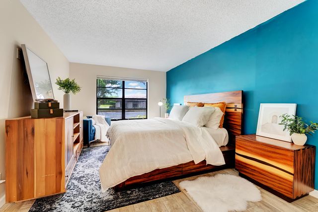 9960 Pineapple Tree Drive 109, Boynton Beach, FL 33436