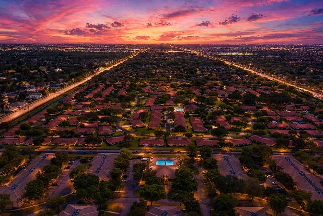 9960 Pineapple Tree Drive 109, Boynton Beach, FL 33436