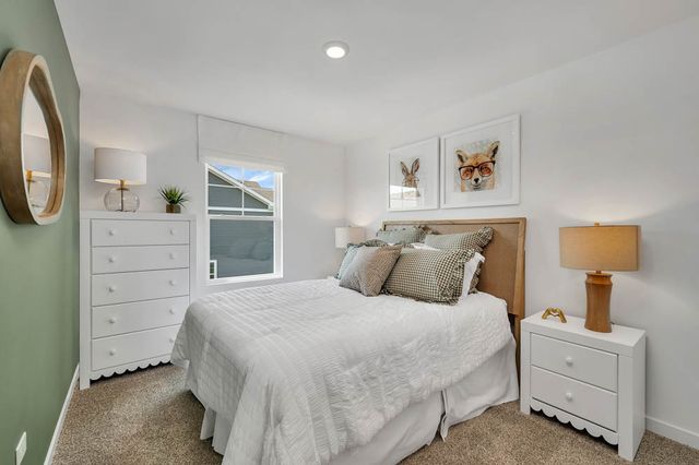 2242 Bodega Road, Oswego, IL 60543