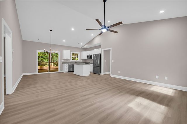 187 Union Place, Westminster, SC 29693
